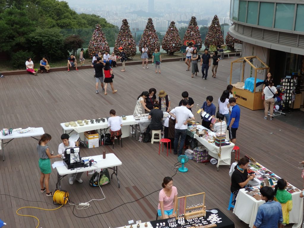 Crafts tables at Seoul Tower. Those 