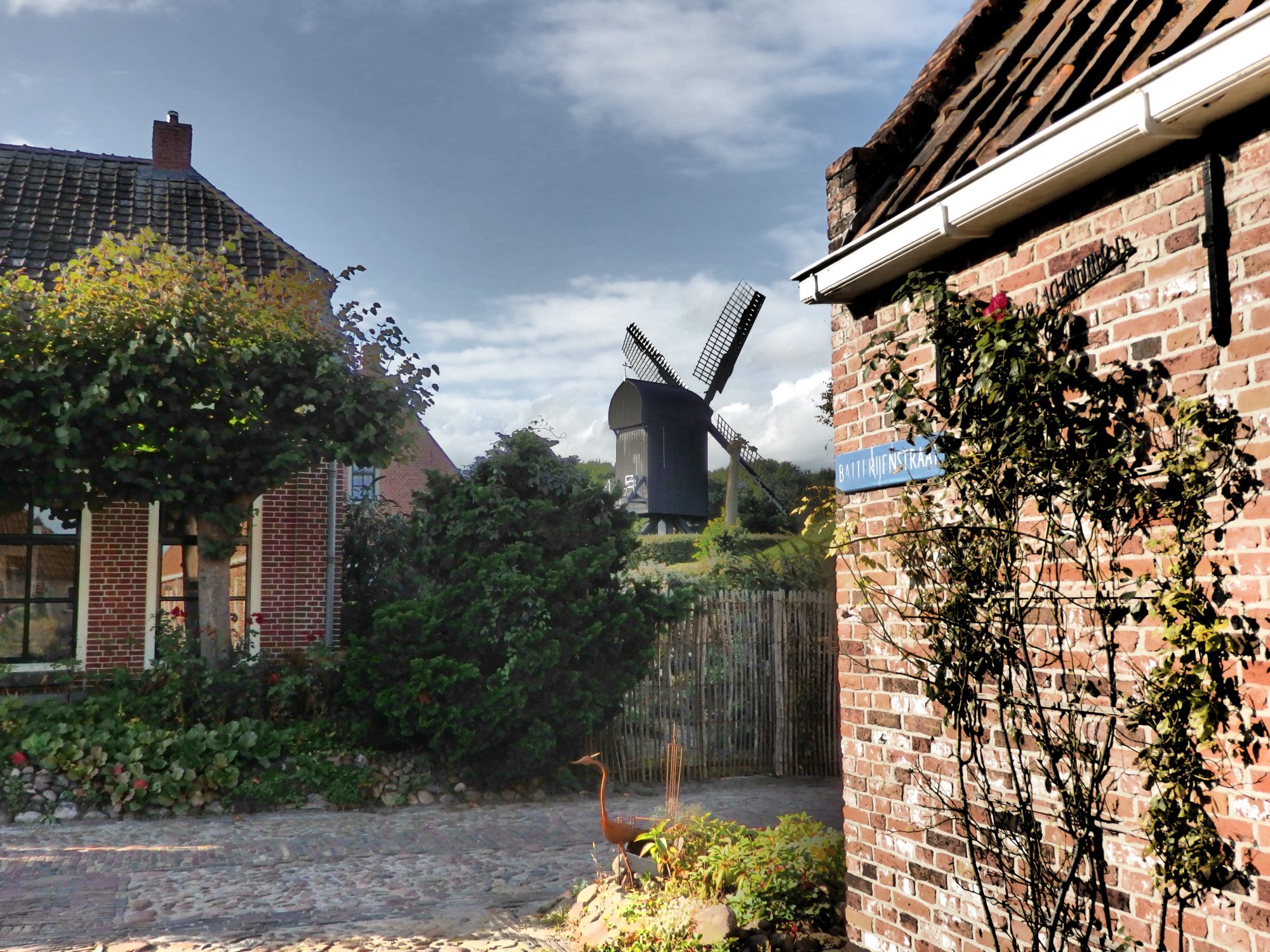 a view of the windmill on the wall of Bourtange