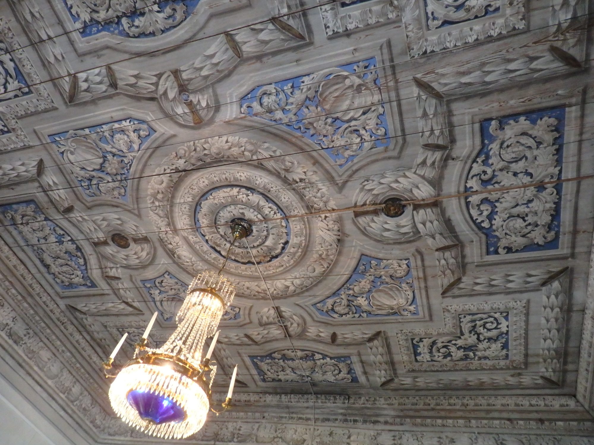 a painted ceiling in Öster Malma