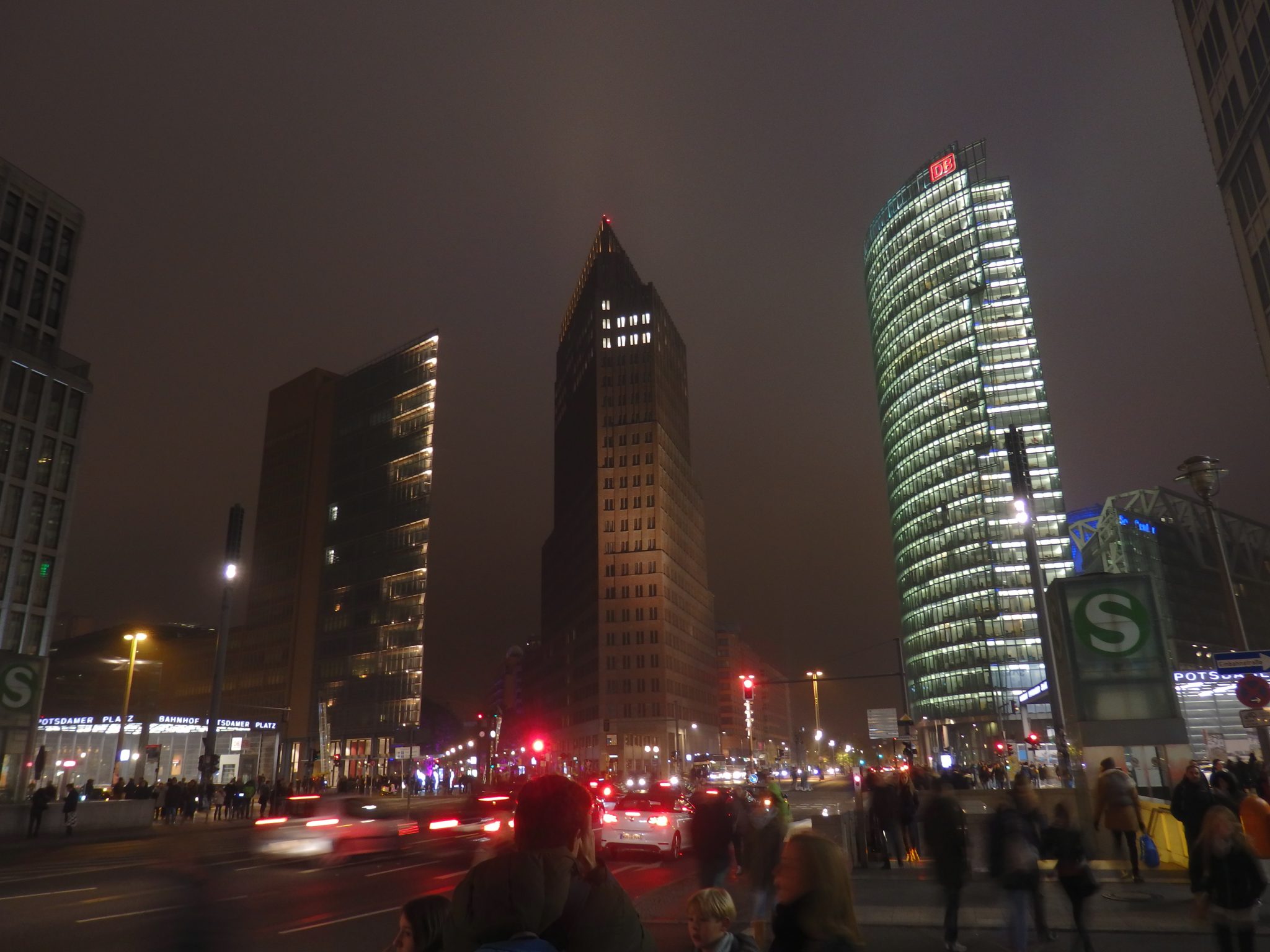 A view of Potsdamer Platz at night