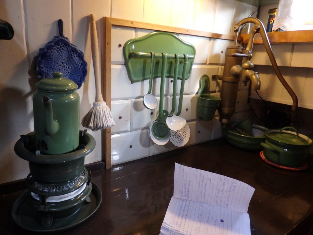 The kitchen portion of the deckhouse in the Houseboat Museum