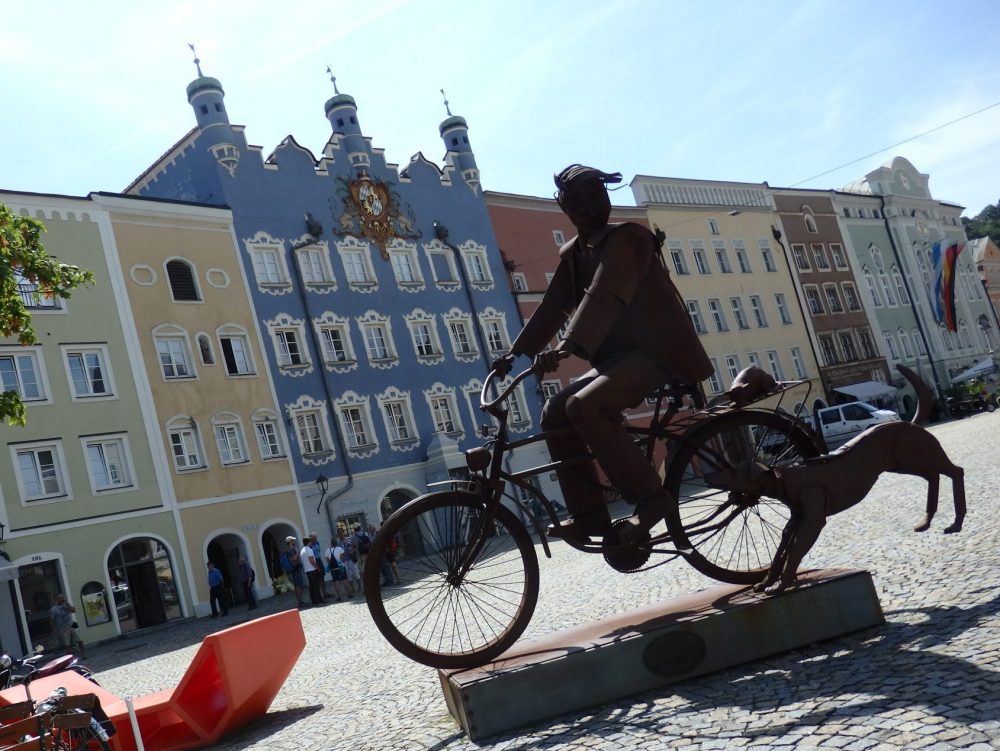 A fun sculpture in front of some of the beautifully restored buildings on the main plaza in Burghausen.