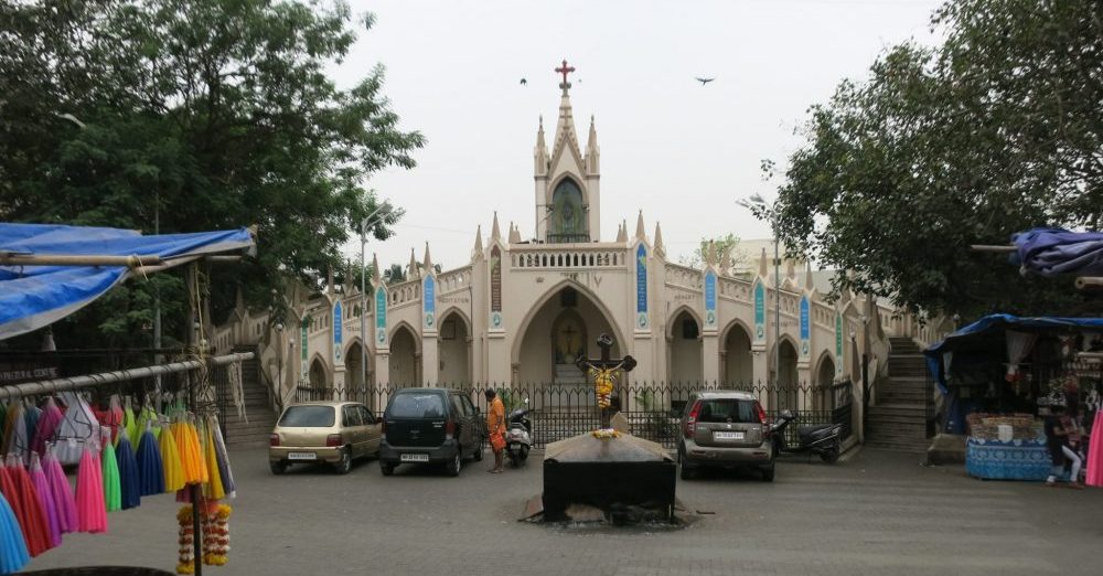 The chapel devoted to Mary across from Mount Mary Church: Mumbai sightseeing