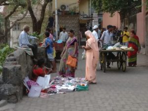 Street scene in Mumbai, near Banganga Tank. Impressions from my first time in India.