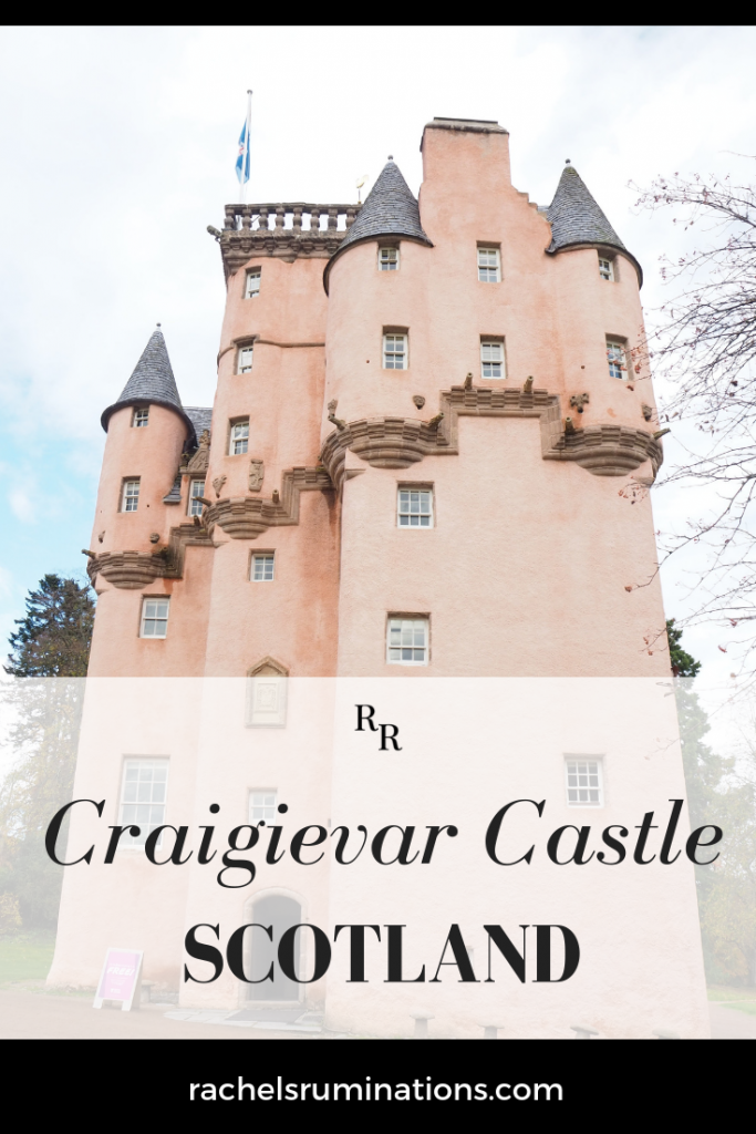 The pink color and turrets of Craigievar Castle in Aberdeenshire, Scotland, make it look like a fairy tale. Read about it here! #craigievar #craigievarcastle #aberdeenshire #scotland