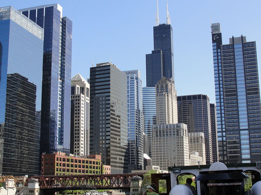 Chicago skyline: lots of skyscrapers.